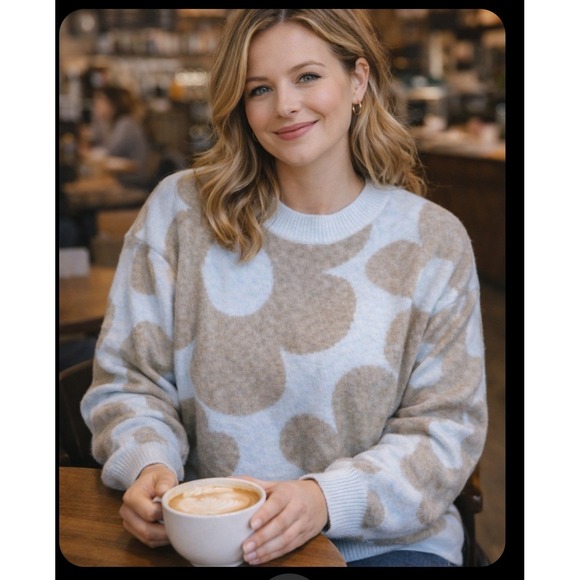 Sofie The Label Sweaters - Sofie the Label Floral Print Crewneck Sweater Light Blue Taupe Size M